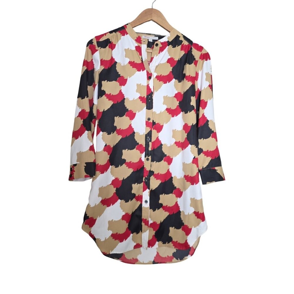 NWT Women's - Adrienne Vittadini Collection Button Down Blouse, Size Small